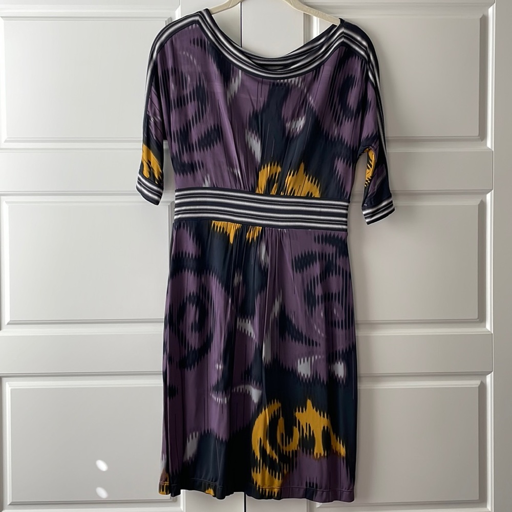 BCBG NWT small dress with sleeves boatneck neckline